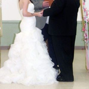 Vera Wang Wedding Dress